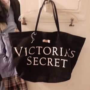 Large victoria secret tot